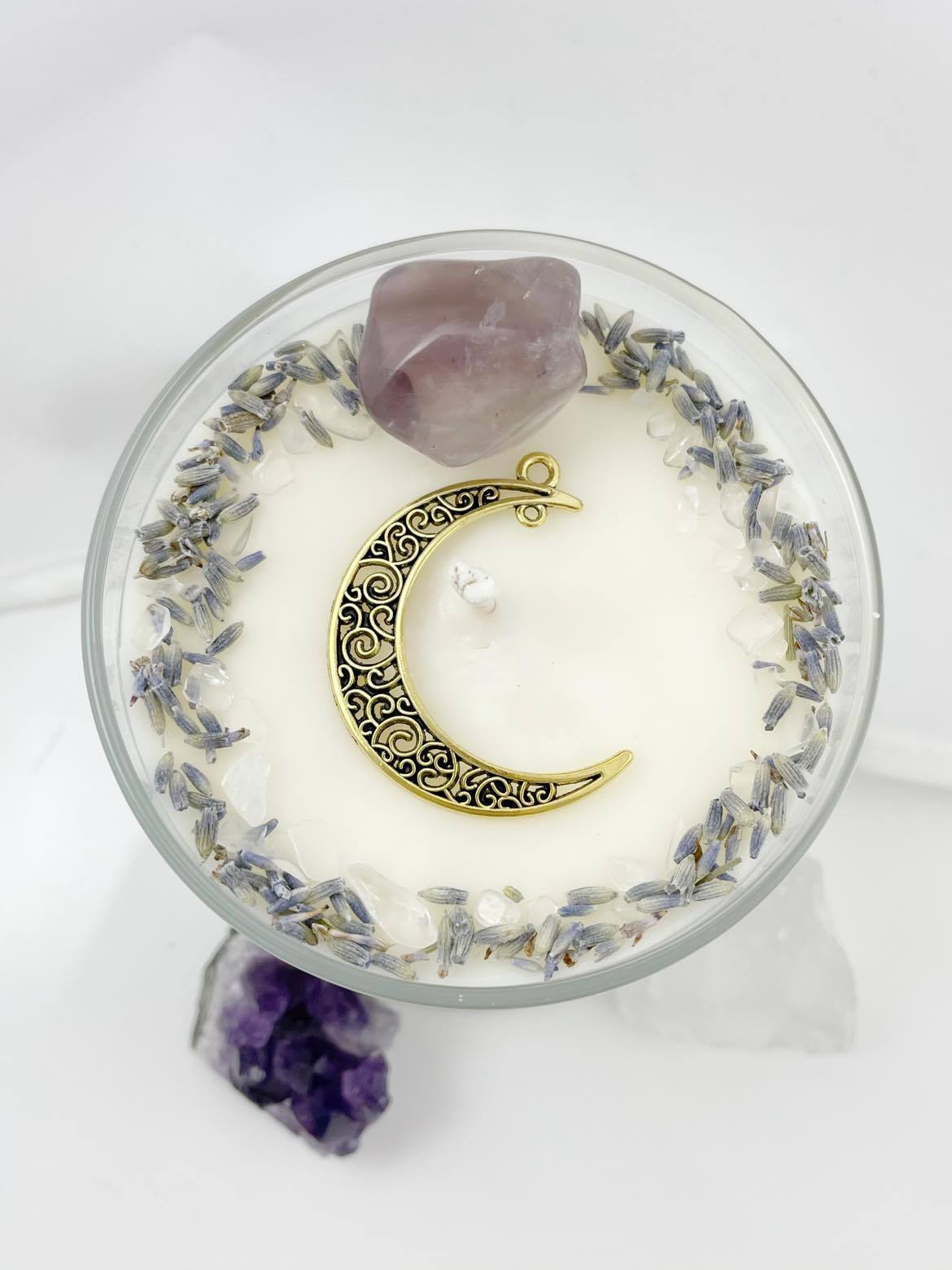Moon Goddess - Moon Lake Musk Crystal Candle