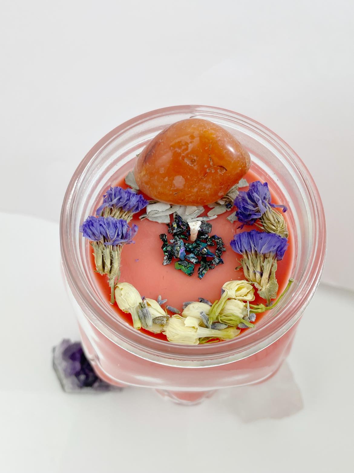 Spiritual Crystal - Orange Red Glass Skull Candle - Carnelian Stone - Flower Herb Crystal - Apples & Maple Bourbon - Soy Wax, 15 oz - Zen